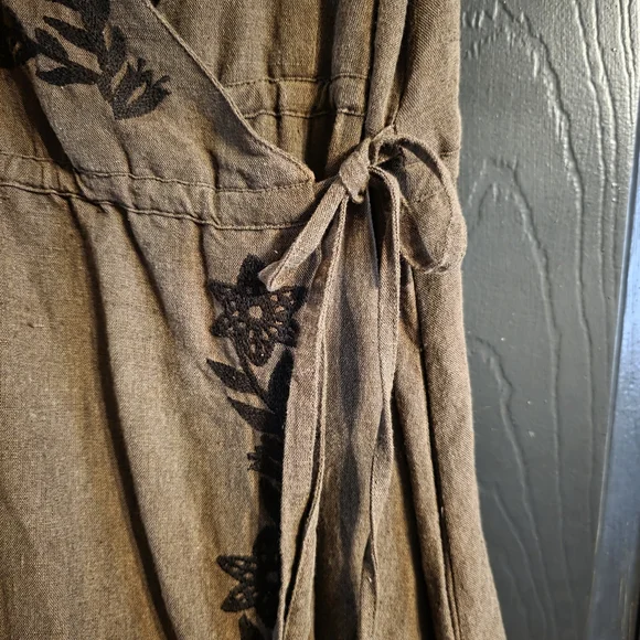 Voriagh Linen Olive Brown Wrap Dress Embroidered - Picture 5 of 7
